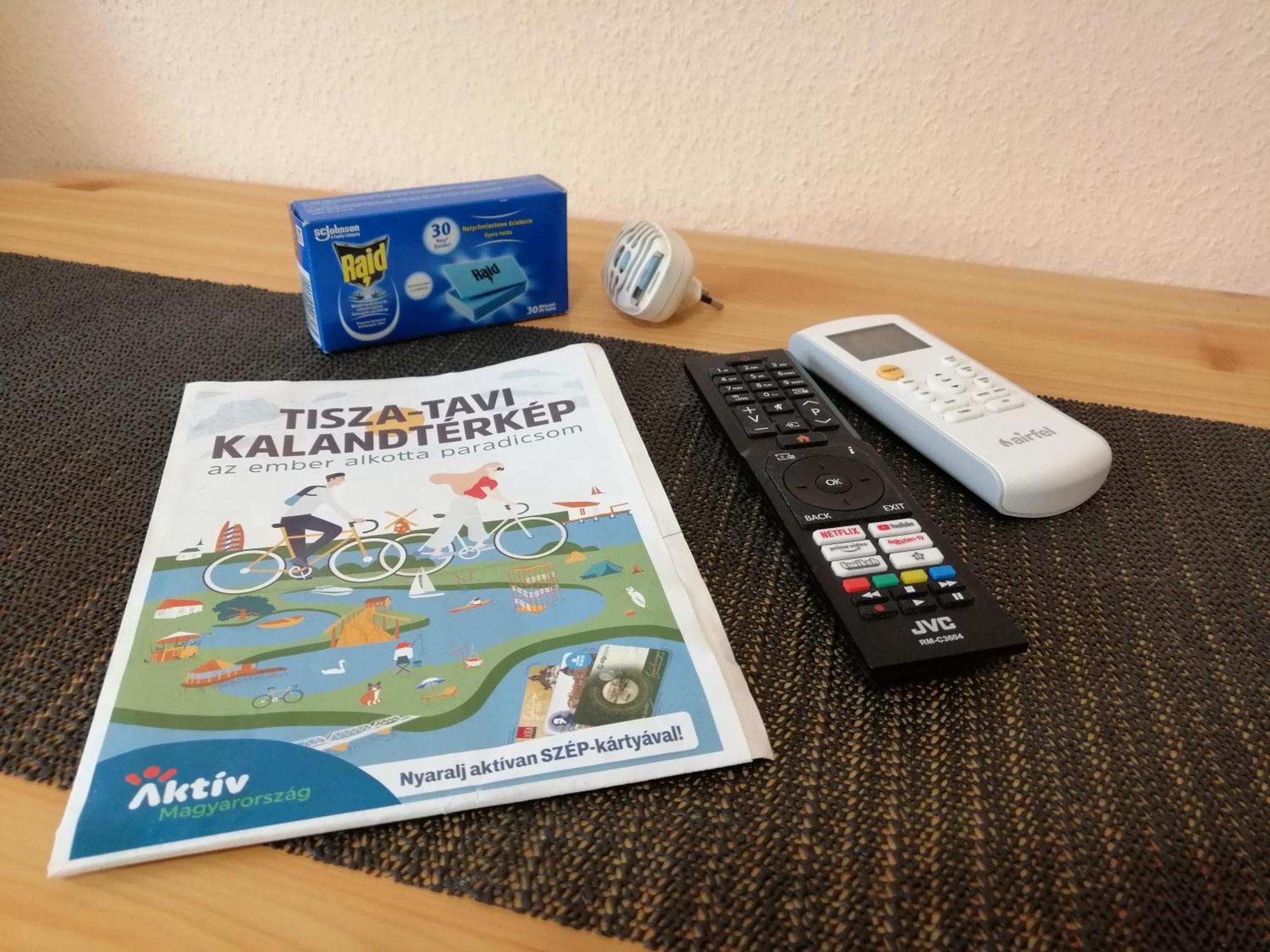 Oerveny Vendeghaz Hotel Tiszafured Room photo